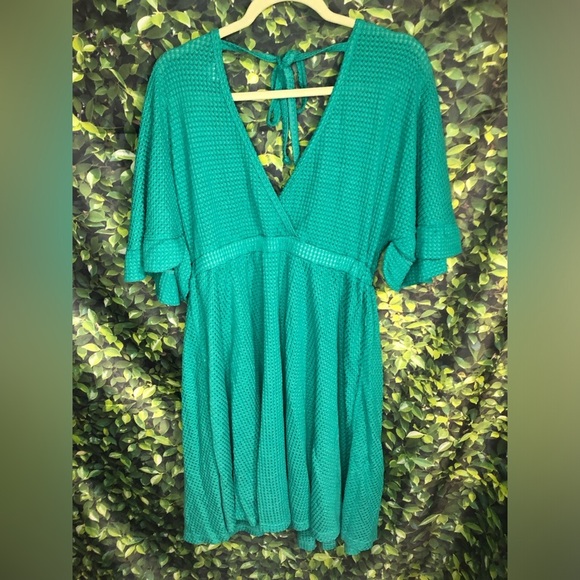 VENUS Teal Green V-Neck Waffle print Dress NWOT S Coverup - Picture 5 of 16